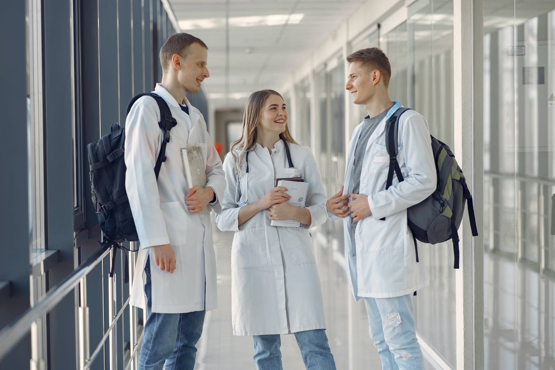 Want Your Teen to Study Medicine?